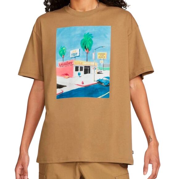 Nike SB Laundry T-Shirt Brown Men’s Medium Loose Fit Skate Graphic Tee - Picture 1 of 6